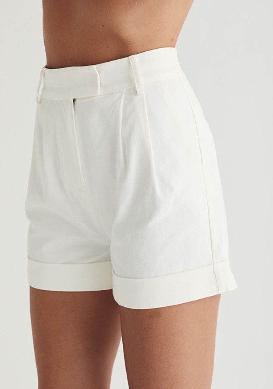 Bottoms MOS The Label | Thalia Shorts Ivory