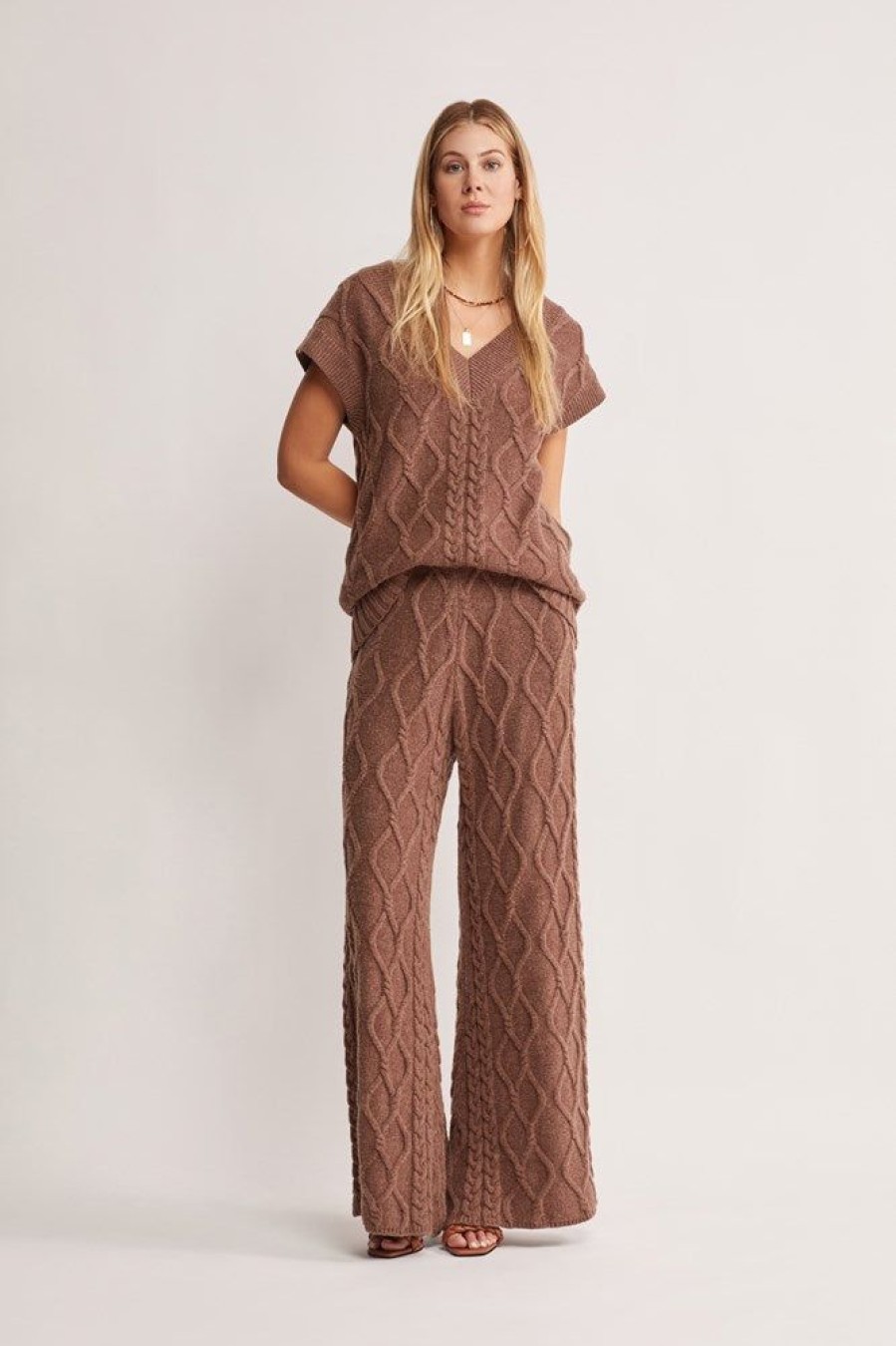 Outerwear MOS The Label | Inflorescence Knit Pants Chocolate